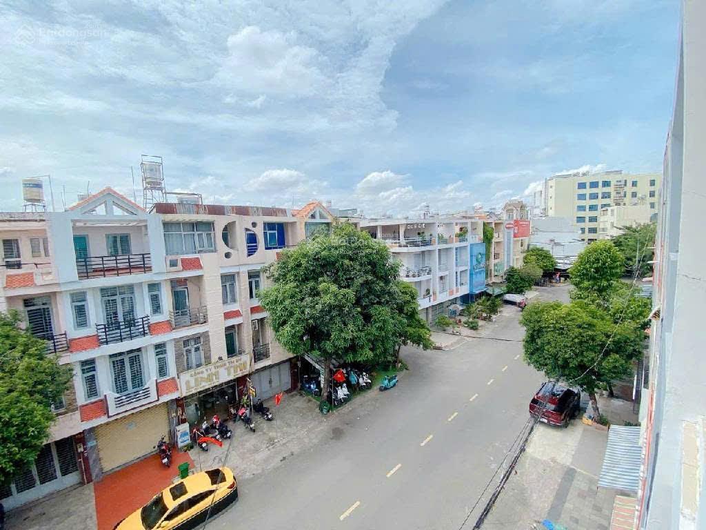 Chính chủ gấp bán chcc bàu cát 2, dt 76 m2, khu bảy hiền, bàu cát, có shr chỉ 3 tỷ 930