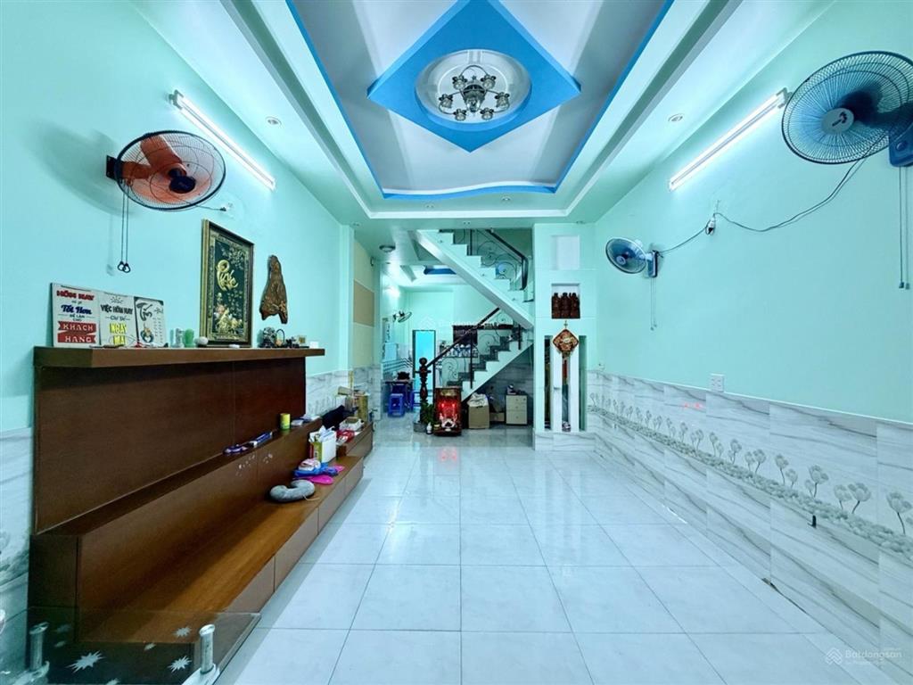Bán nhà q.bình tân hẻm xe hơi chỉ 5t
