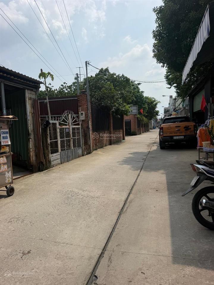 Nhà hẻm xe hơi mã lò, bình tân, 40m2, 3pn, nở hậu, hơn 3 tỷ xíu