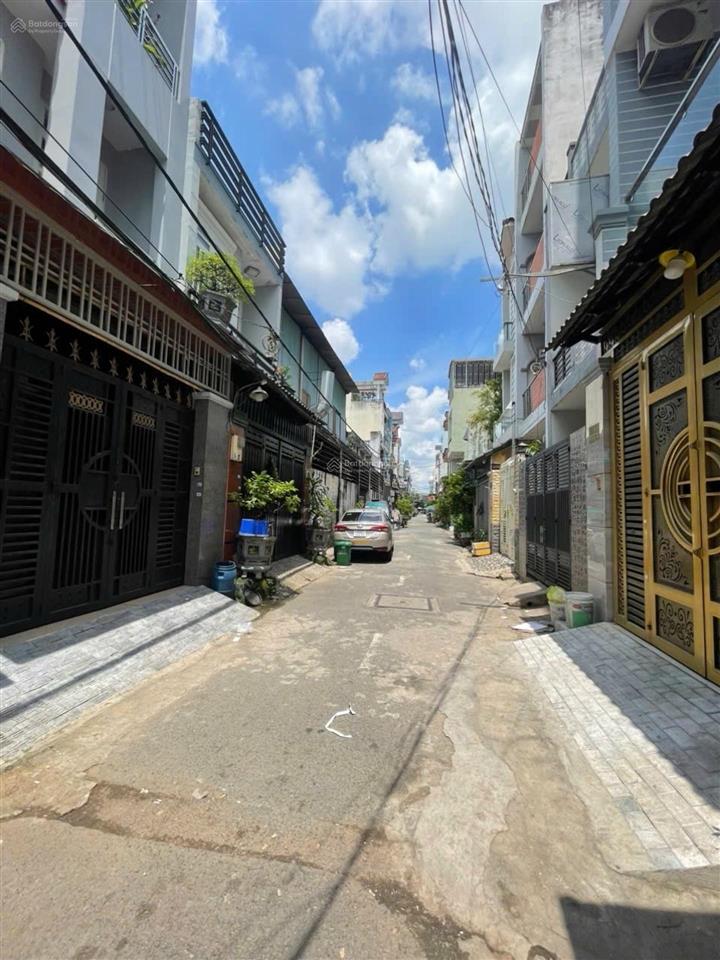 Lê văn quới hẻm xe hơi nhà 2 tầng giảm còn 5,35 tỷ