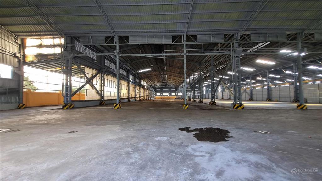 Bán nhà xưởng kcn tân đô, kv 5.000m², nx 3.200m², điện 1.500kva, container đi 24/24