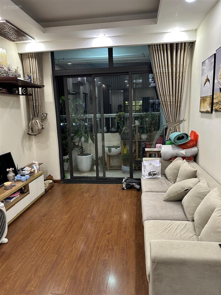 Bán căn hộ chung cư 2pn, 2wc, 2 ban công tại vov mễ trì, 4,5 tỷ, căn góc 74m2, full nội thất.