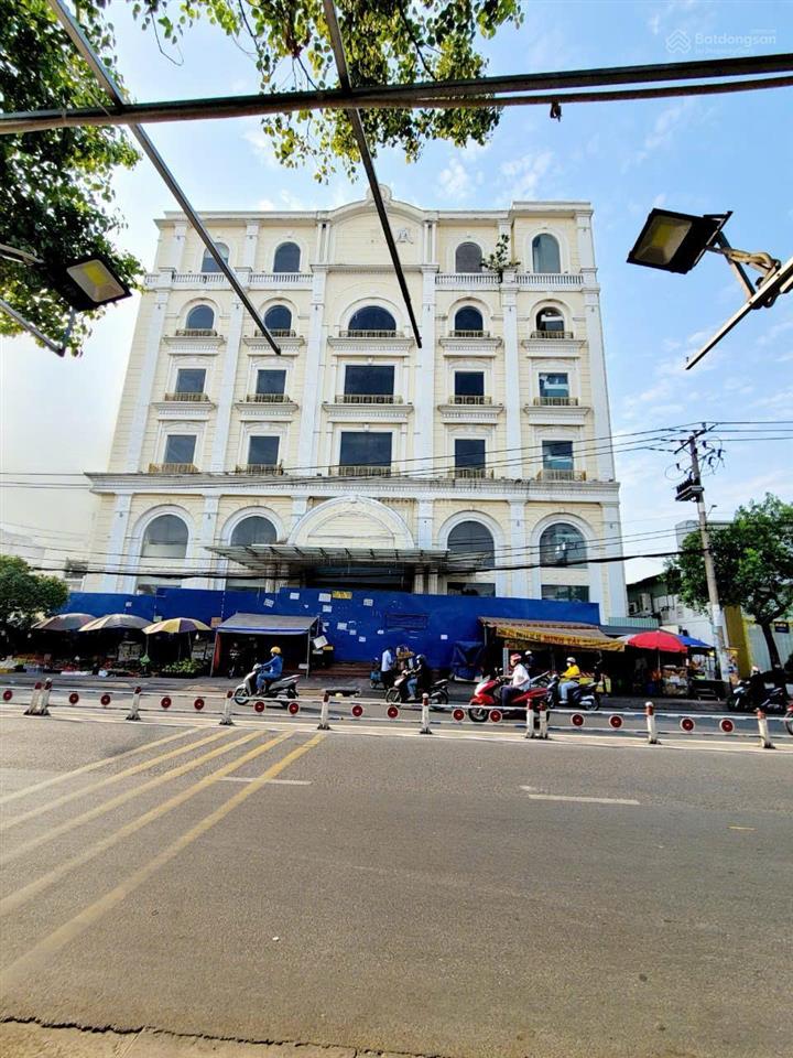 Building góc 2 mt 307309 lê văn quới (dt 31x60 2056m2) 1 hầm 7 tầng. giá đầu tư 195 tỷ