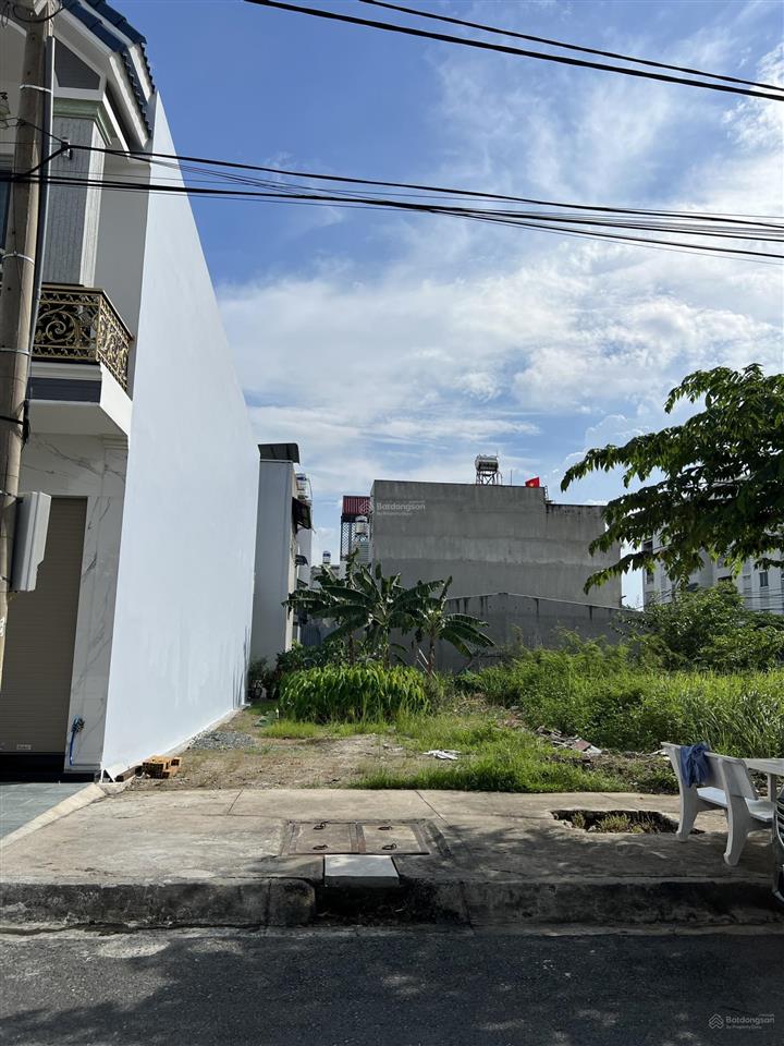 Bán gấp lô đất 1 sẹc đường đồng khởi phường trảng dài sổ riêng giá 1tyxxsổ riêng thổ cư hết đất