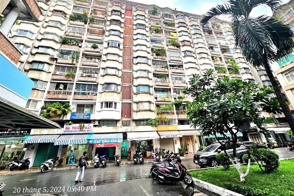 Bán căn hộ lầu 7 thang máy cc sư vạn hạnh p9q5, dt 70 m², 2 pn 2 wc (có thể làm thêm 1 pn)