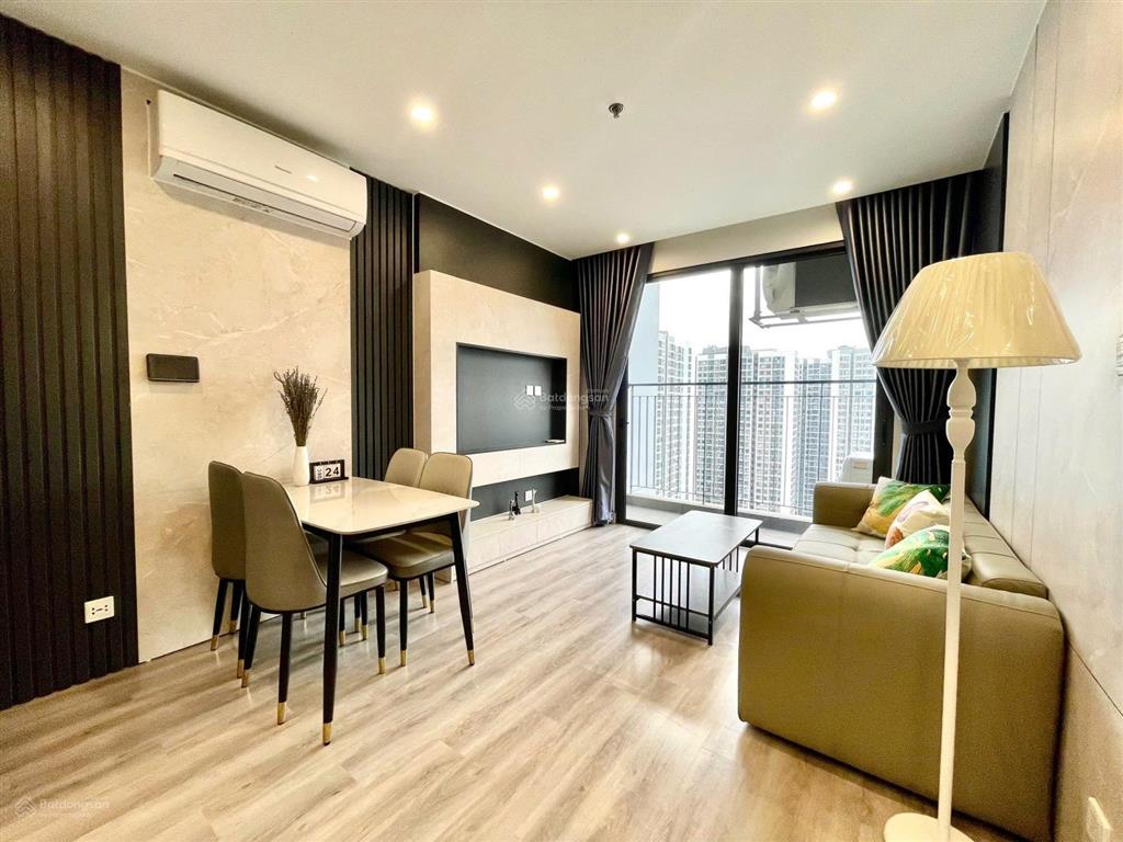 Chính chủ gửi em bán căn 1n+ 43m2 giá 2.6 tỷ full nội thất đẹp tại tòa gs2 vinhomes smart city