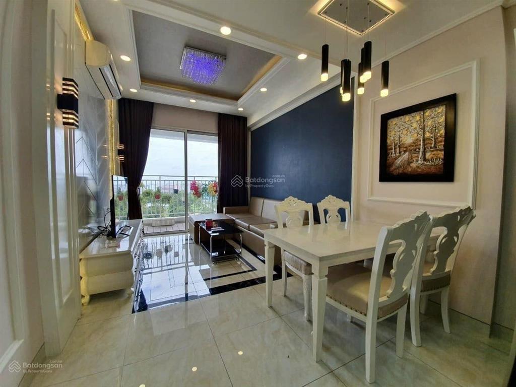Chủ gửi bán căn hộ the botanica phổ quang, 73m2, 2pn, 2wc giá 5 tỷ 8(có nội thất) 0937 732 ***