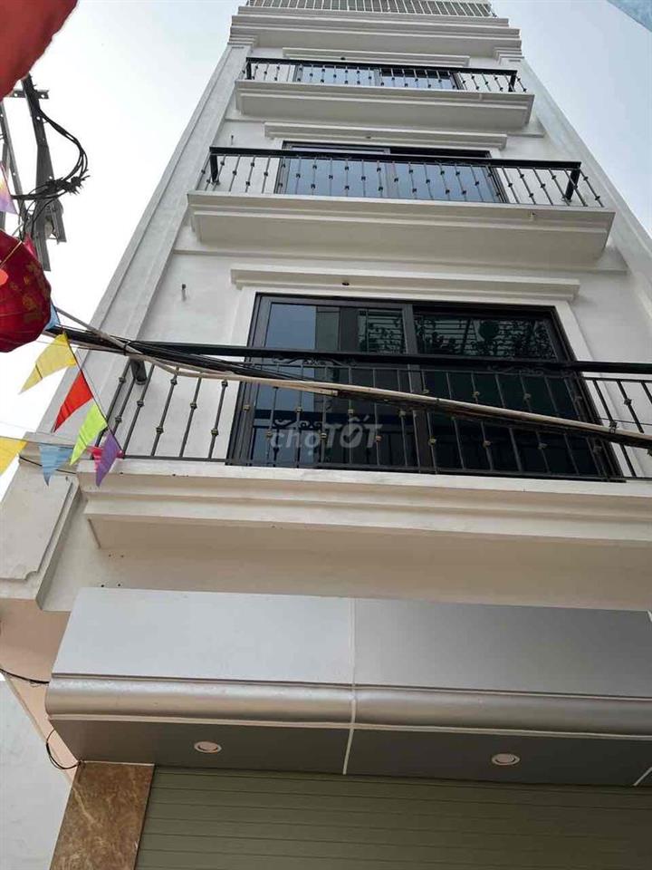 Bán nhà mới xây 5 tầng thang máy ngõ 199 Liên Mac rộng oto vào tận nhà