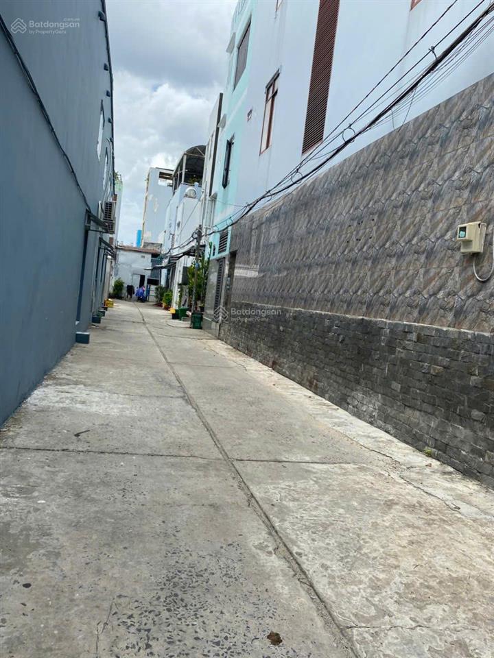 Bán dãy nhà trọ ngay lê văn quới ngã tư 4 xã, 4x16m, 5 phòng giá 4,6