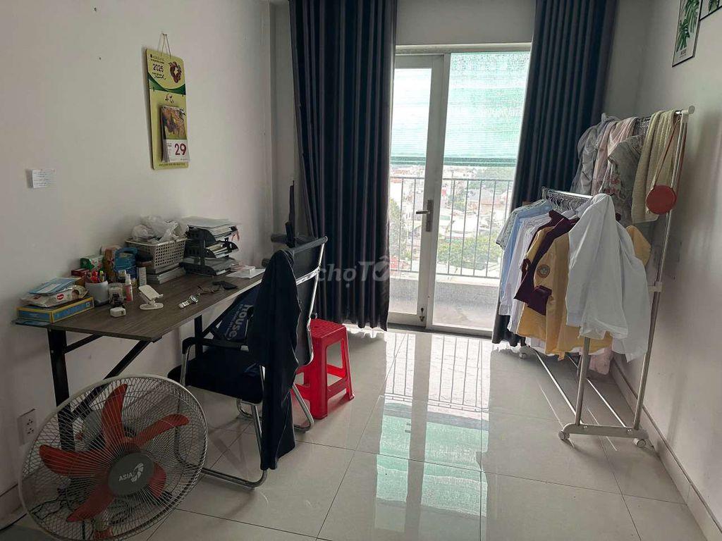 Chính chủ cần bán căn hộ chung cư 49m2