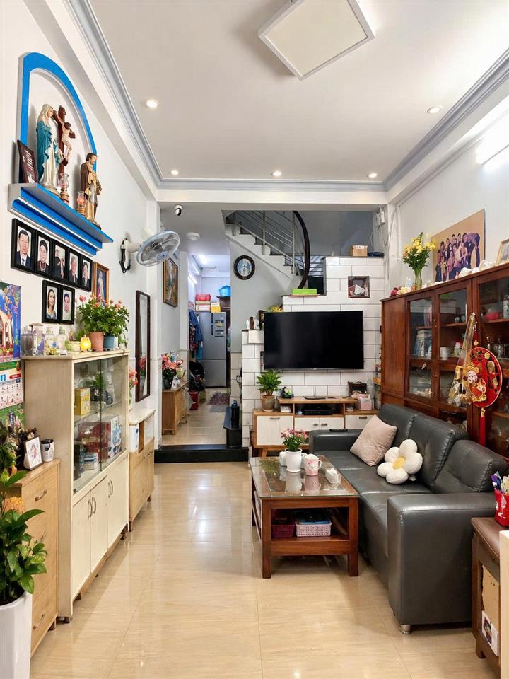 Bán nhà Lê Văn Sỹ, QUẬN TÂN BÌNH, 32 m2, giá 4.5 tỷ