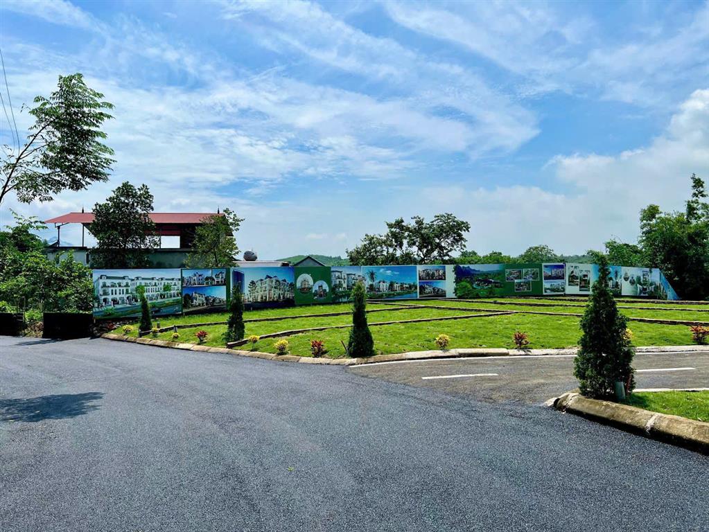 GIÁ ĐẦU TƯ TRUNG TÂM THỊ TRẤN BA HÀNG ĐỒI – LẠC THỦY: CHỈ 400–500 TRIỆU/LÔ, GIÁ VỐN CỰC