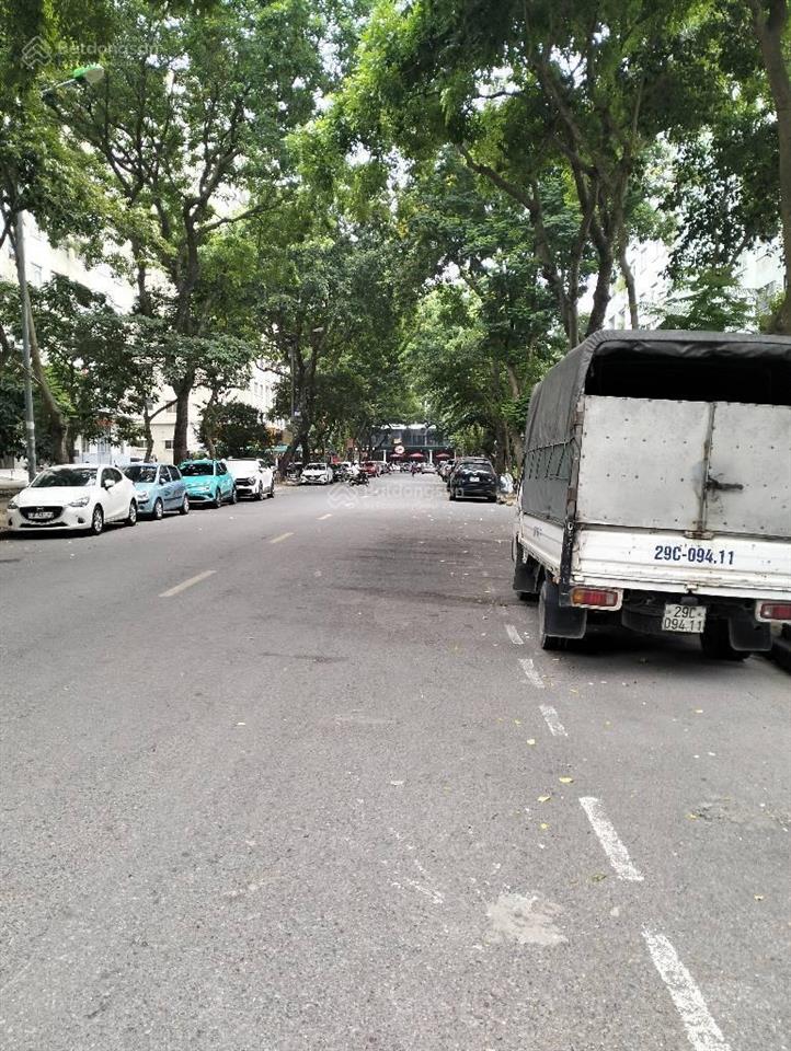 Toà văn phòng 7 tầng , phân lô căn góc thang máy tam trinh 140 m , mt 22 m , giá 36 tỷ