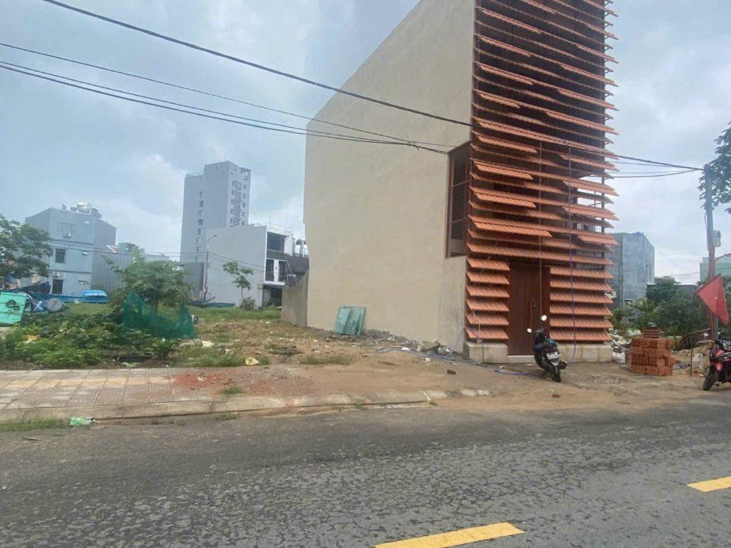 Bán đất sát biển phan bá phiến đường 7m5