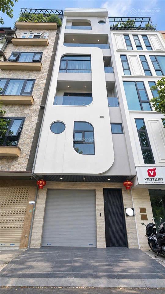 Nguồn kín! bán nhà phạm tuấn tài 61m2 thang máy phân lô vỉa hè 3 ô tô tránh