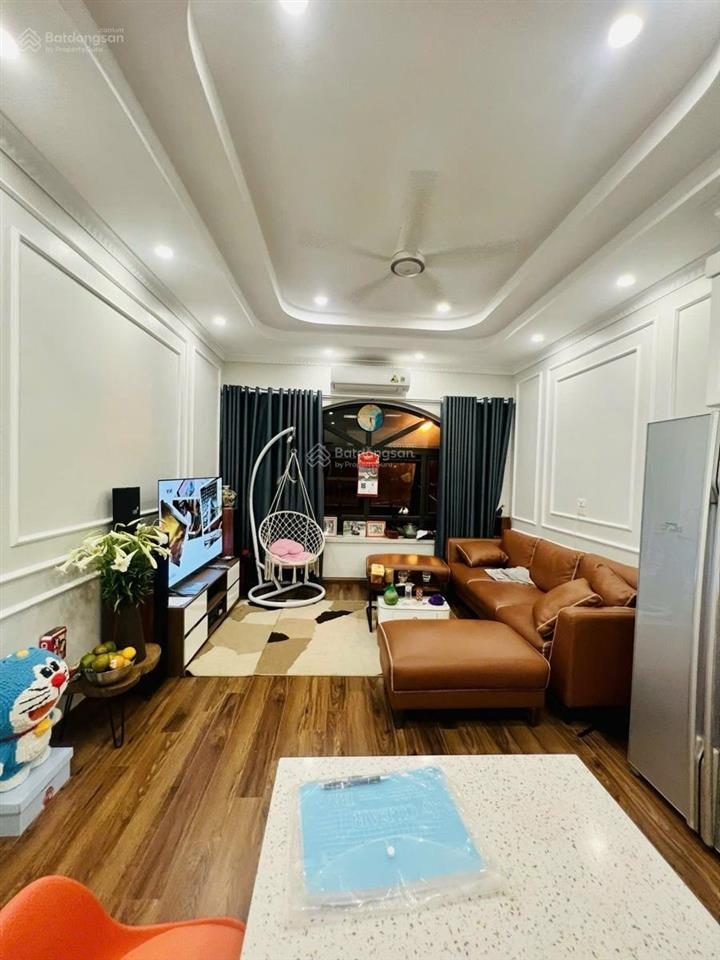 Bán nhà cầu giấy, phân lô kinh doanh, 2 thoáng, ô tô đỗ cửa, 7 tầng thang máy hơn 15 tỷ