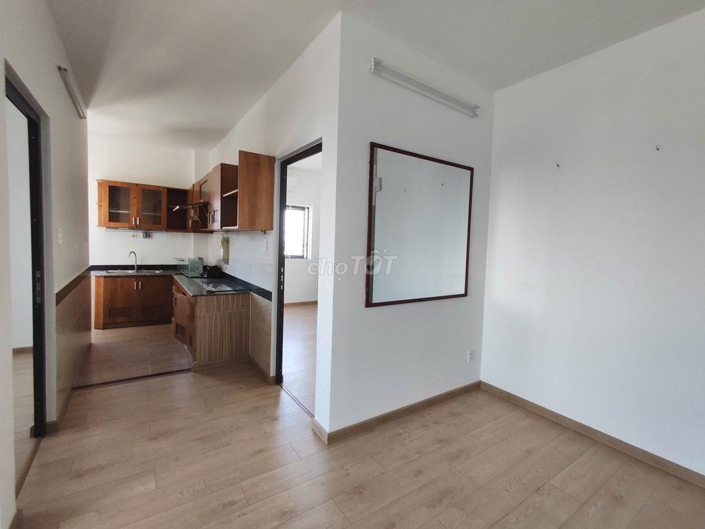 Bán căn hộ Chung cư Ngô Gia Tự, Quận 10, Hồ Chí Minh, 56m2, 2pn