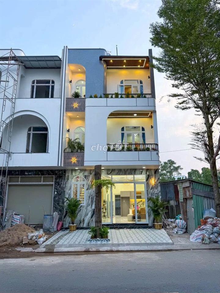 Bán nhà mặt tiền đường Xuân Hồng gần BV Nhi đồng