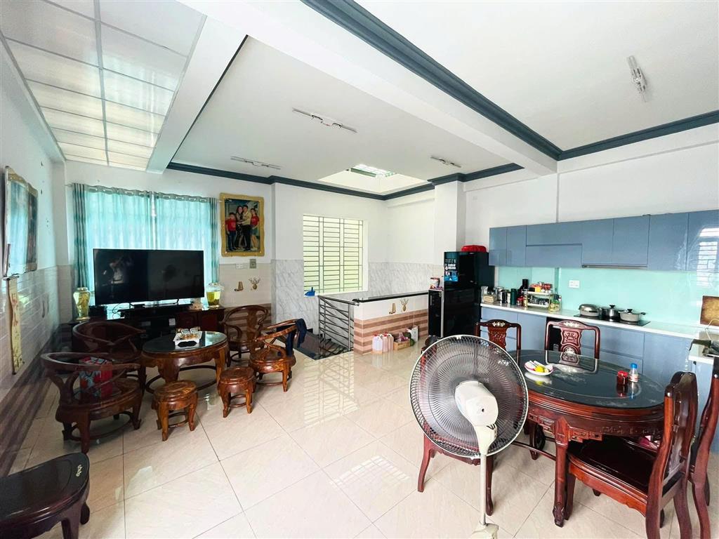 Bán nhà Hẻm 4m Huỳnh Văn Nghệ - gần Phan Huy Ích, 5,7x16m, hậu 7m, 5 T - 5PN, 9 Tỷ.