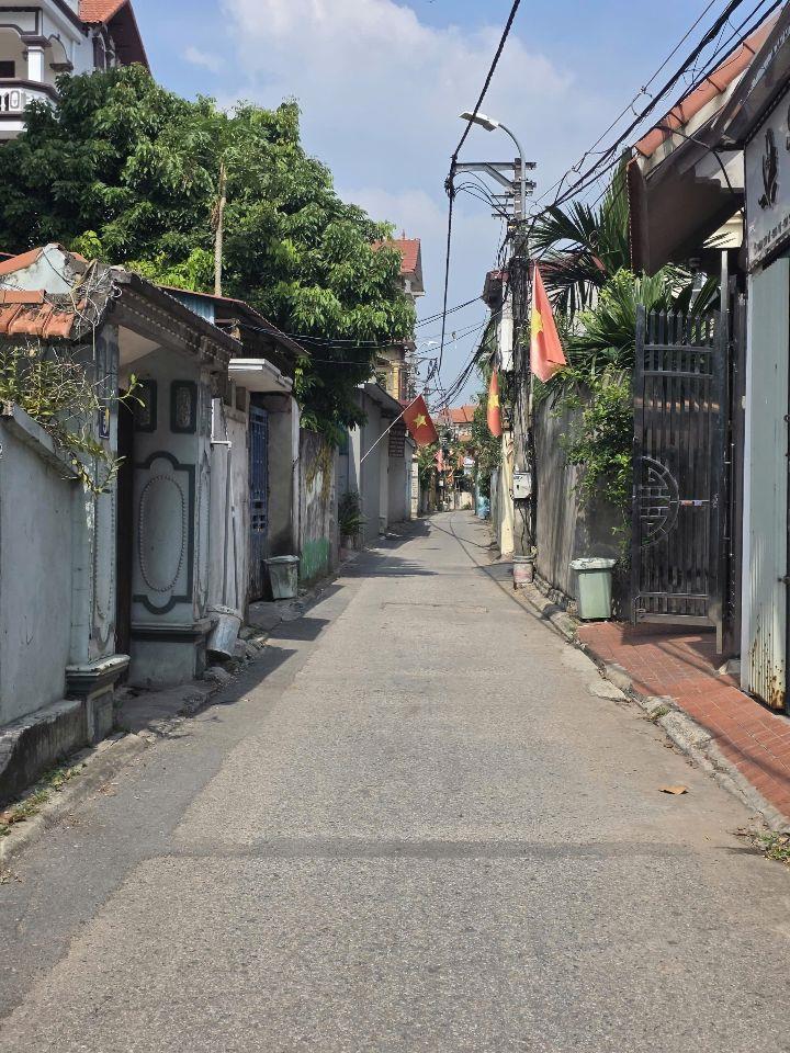 51M2 đất Kim Sơn Thuận An Hà Nội ÔTÔ QL17 Học viện Tòa Án giá 3.68 tỷ