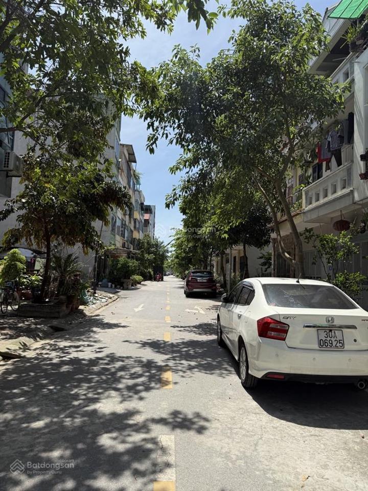 Bán đất phân lô thạch bàn 82m2 đường 13m vỉa hè kinh doanh văn phòng