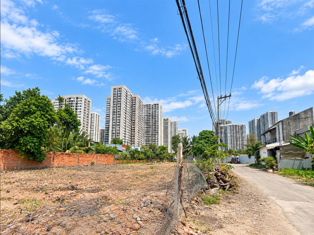 Bán đất 672m, 2 mặt tiền đường số 27 nguyễn xiển, tp.hcm gần vinhomes grand park