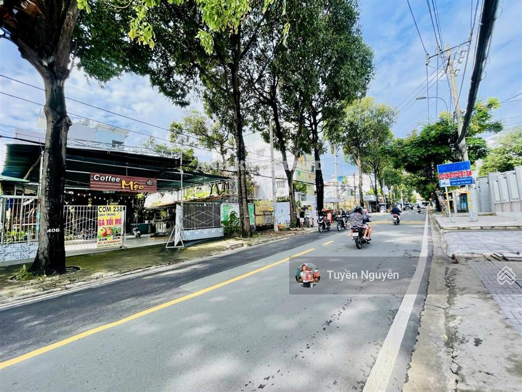 Chủ tha thiết bán mặt tiền kd đường linh trung gần 400m2 giá chỉ bằng trong hẻm xây dựng được 7t