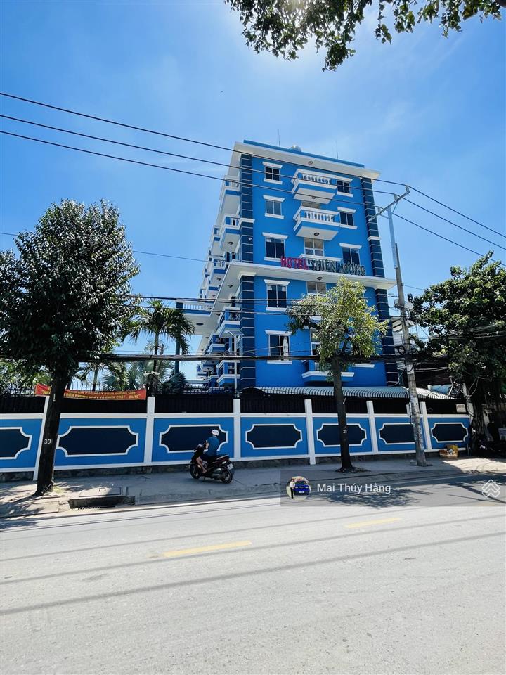 Vị trí đắc địa ngay trung tâm quỹ đất lớn sát vành đai ii phạm văn đồng ngang 9.3m, mt sầm uất