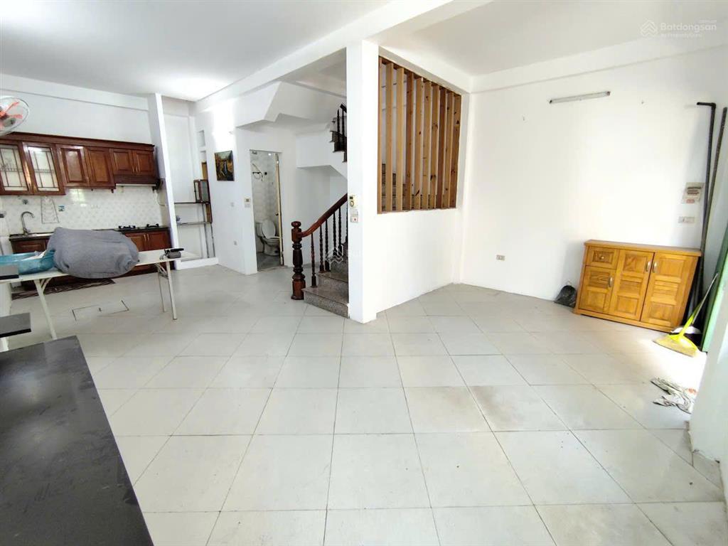 Bán nhà tự xây kiên cố 43m2x3 tầng, 3pn gần chợ thạch bích, bích hòa (ảnh thật)