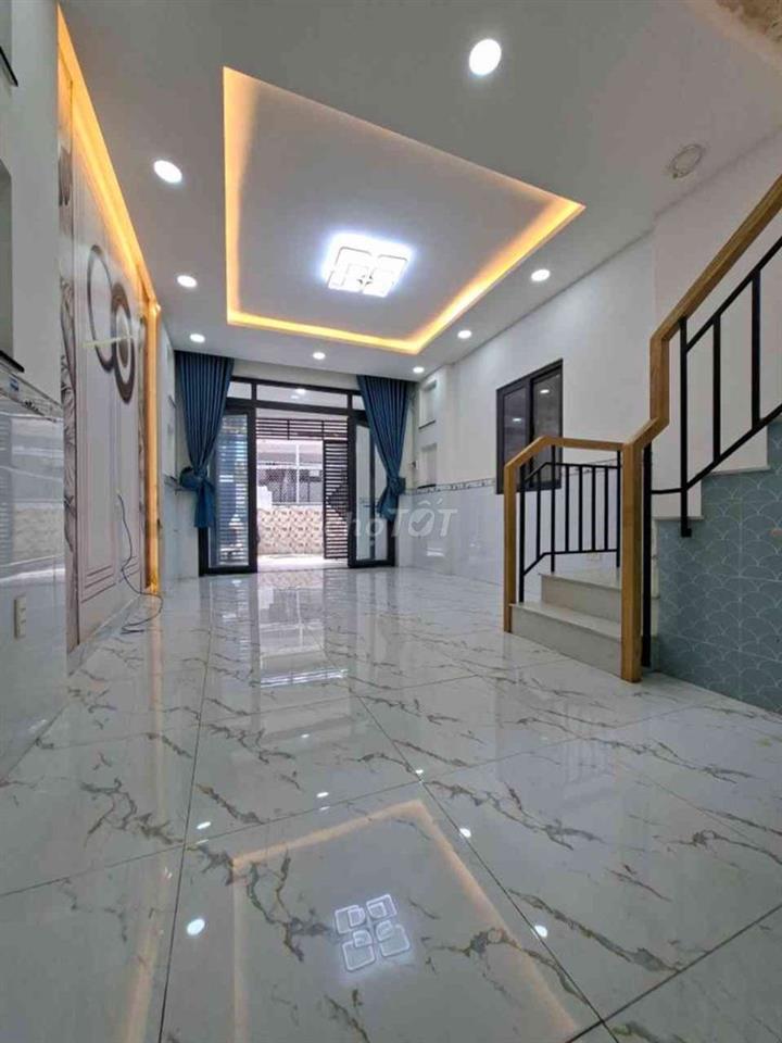 Bán nhà Quang Trung Gò Vấp 4,3x12m, 2 tầng, 2PN, giá 4ty7. Liên hệ.