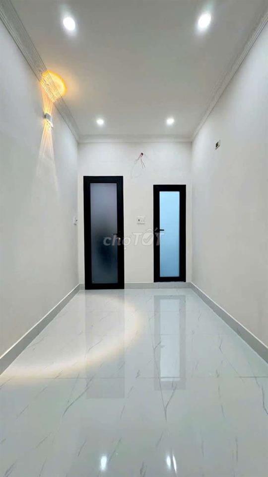 nhà mới nội thất cao cấp chỉ việc xách ba li vào ở