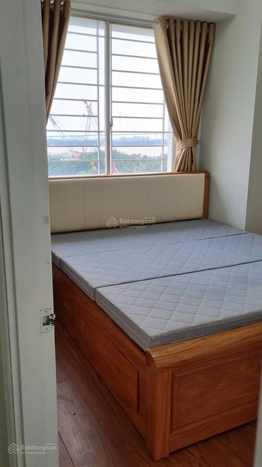 Cần bán căn hộ chung cư phú mỹ thuận 95m 3pn, giá 2,750 tỷ đã có sổ 0945 308 *** em xem nhà