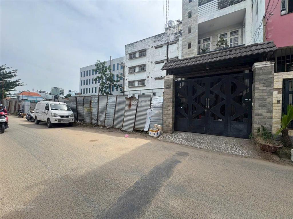 Bán đất mặt tiền nghiêm toản, ngay trường học, tặng giấy phép xây dựng, giá 8,85 tỷ tl