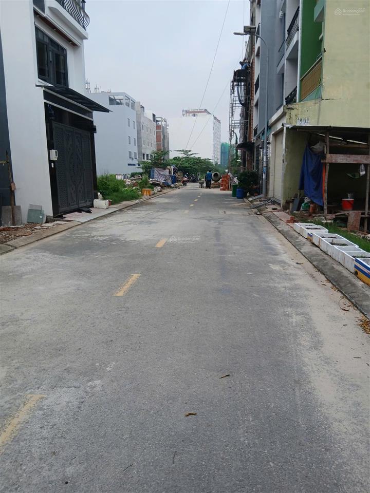 Bán đất mặt tiền đường nhựa gần siêu thị aeon tân phú 4,2 tỷ, 54 m2