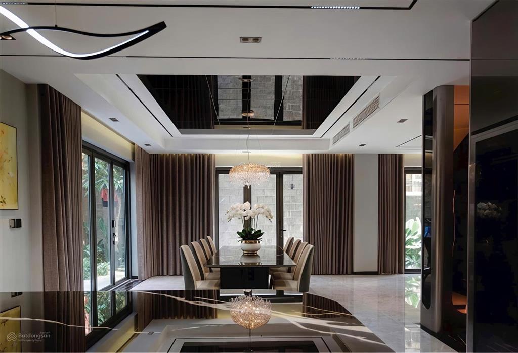 Bán villa view công viên ngang 12x20m kdc ven sông tân quy đông quận 7 giá 52tỷ