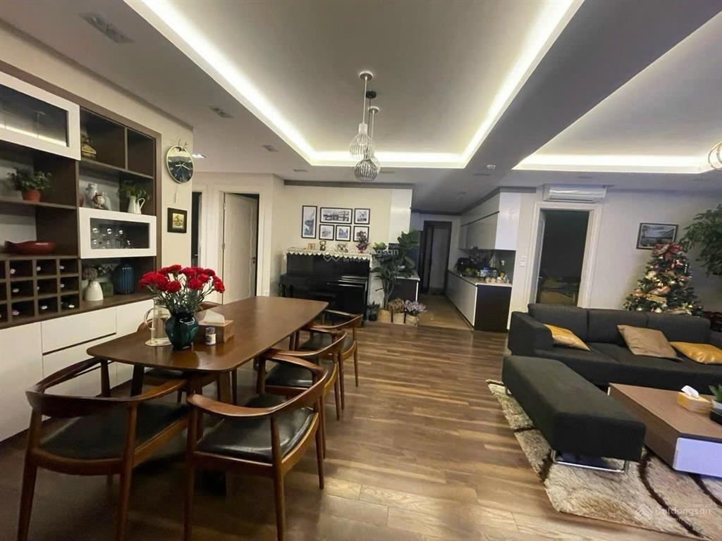 Bán gấp căn hộ cc eco city việt hưng, 11,5 tỷ, 146m2, view đẹp, p. giang biên, q. long biên