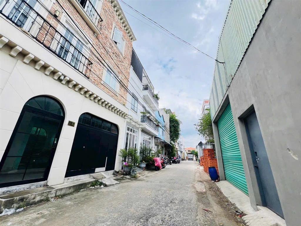 Bán đất đẹp đầu tư an phú đông 3 dt khủng 5mx19m cạnh khu villa apđ nhỉnh 5 tỷ