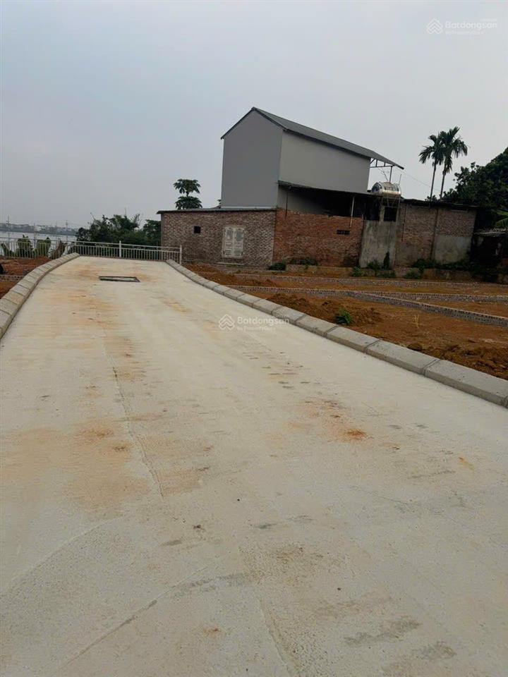 Bán đất tại xã phú cát, hà nội, 2,4 tỷ, 102 m2 ngay view hồ cực đẹp