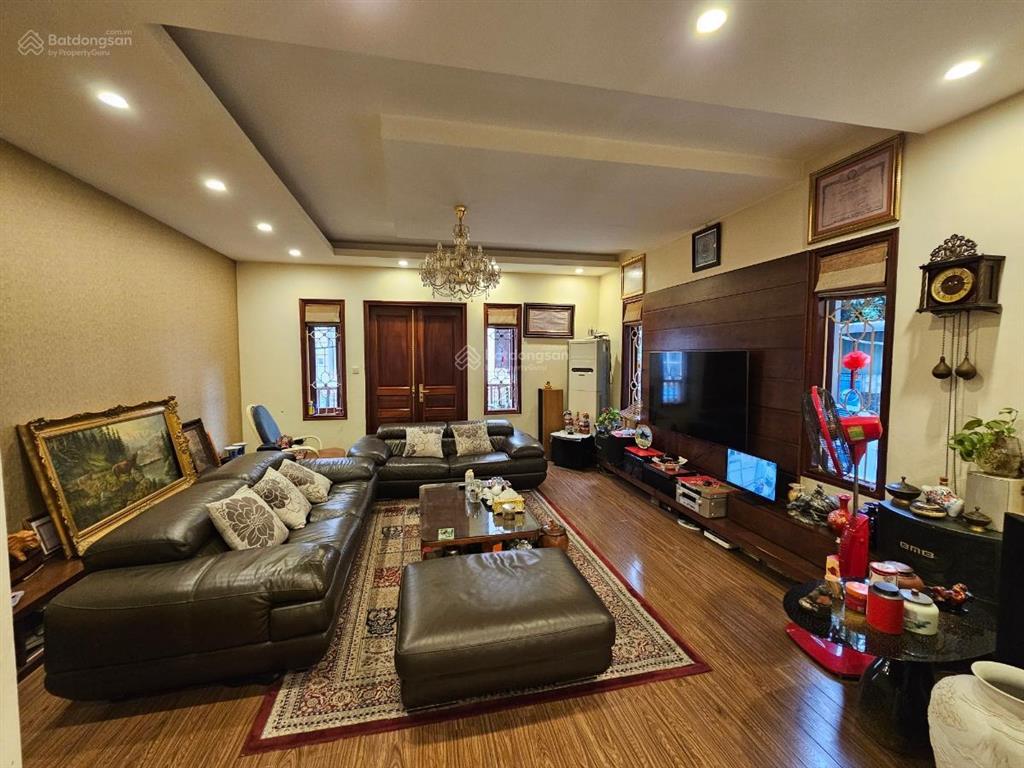 Bán bt nguyễn chánh nam trung yên 75m2 5 tầng kinh doanh giá cực ngon