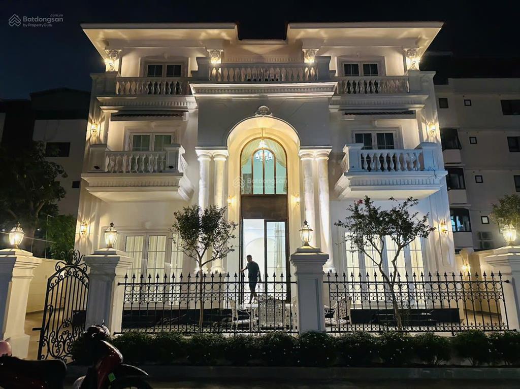 Hàng hiếm biệt thự nằm trong khu biệt lập vip 1 vcn phước hải nha trang 36 tỷ