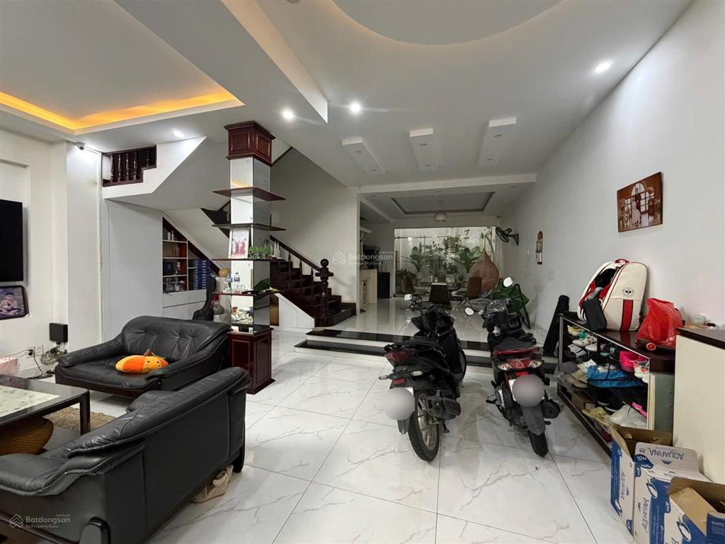 Bán căn biệt thự kdc phong phú 5
