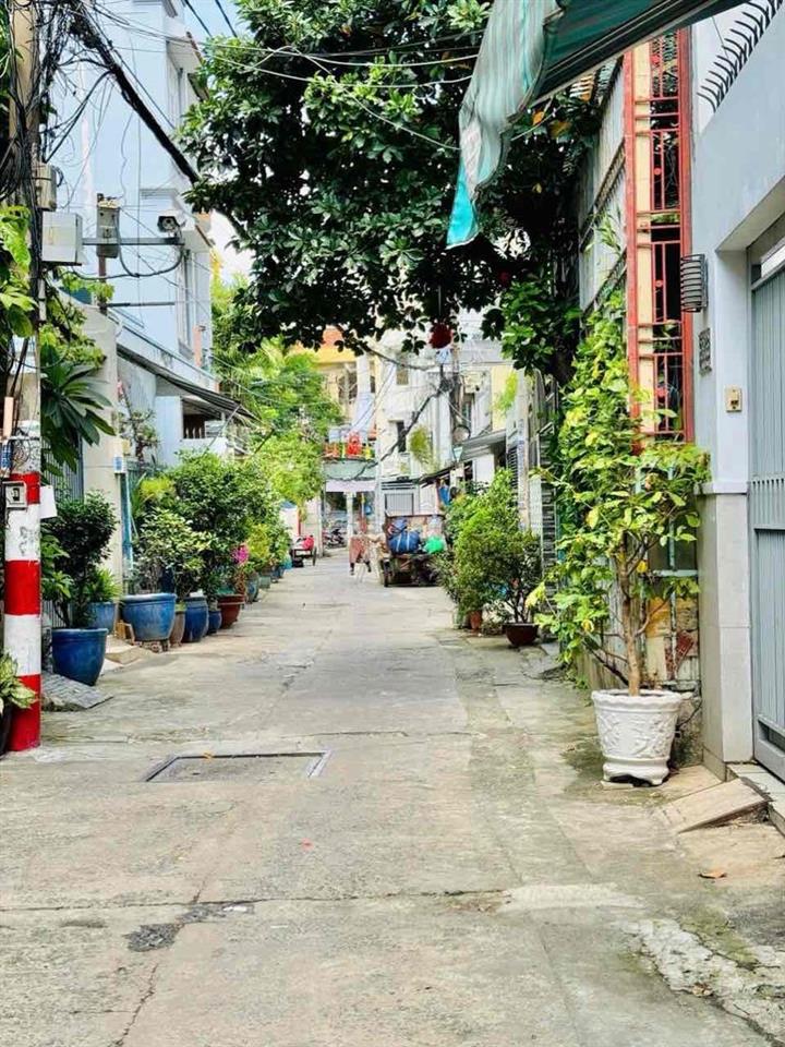 Giảm Lần 3 Chỉ Còn 3,9 Tỷ • Ngay Lê Quang Định • 1 Căn Ra Hẻm Xe Hơi
