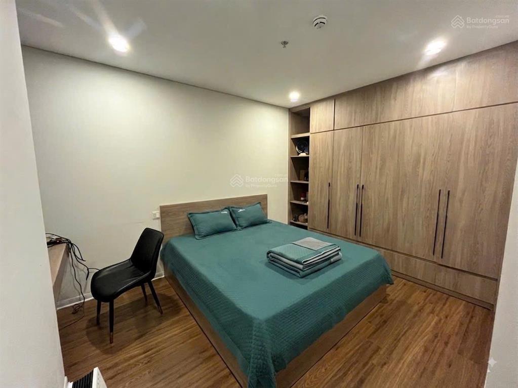 Bán căn 75m2 (2pn) giá 5.5 tỷ bao phí full đồ 0588 090 ***