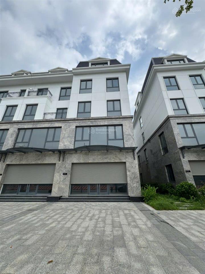 Bán gấp shophouse central riverside thanh hóa, 12,7 tỷ, 126m2, hướng tây bắc