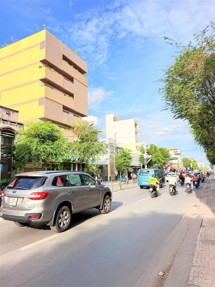 Bán gấp nhà mặt tiền trường chinh ngang lớn 6.6m, cn 123m2 không quy hoạch, hđ thuê 60tr/th lâu dài
