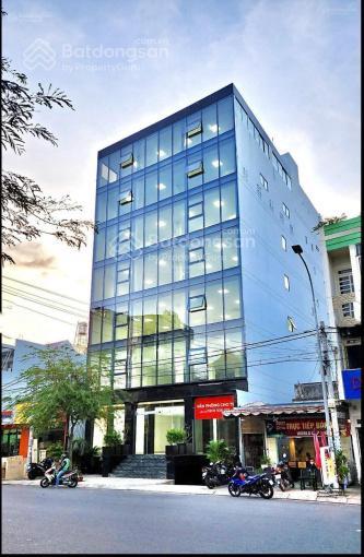 Bán gấp tòa nhà vp dòng tiền 5%/năm dt (15mx30m) mặt tiền đường vip phạm văn bạch, quận tân bình