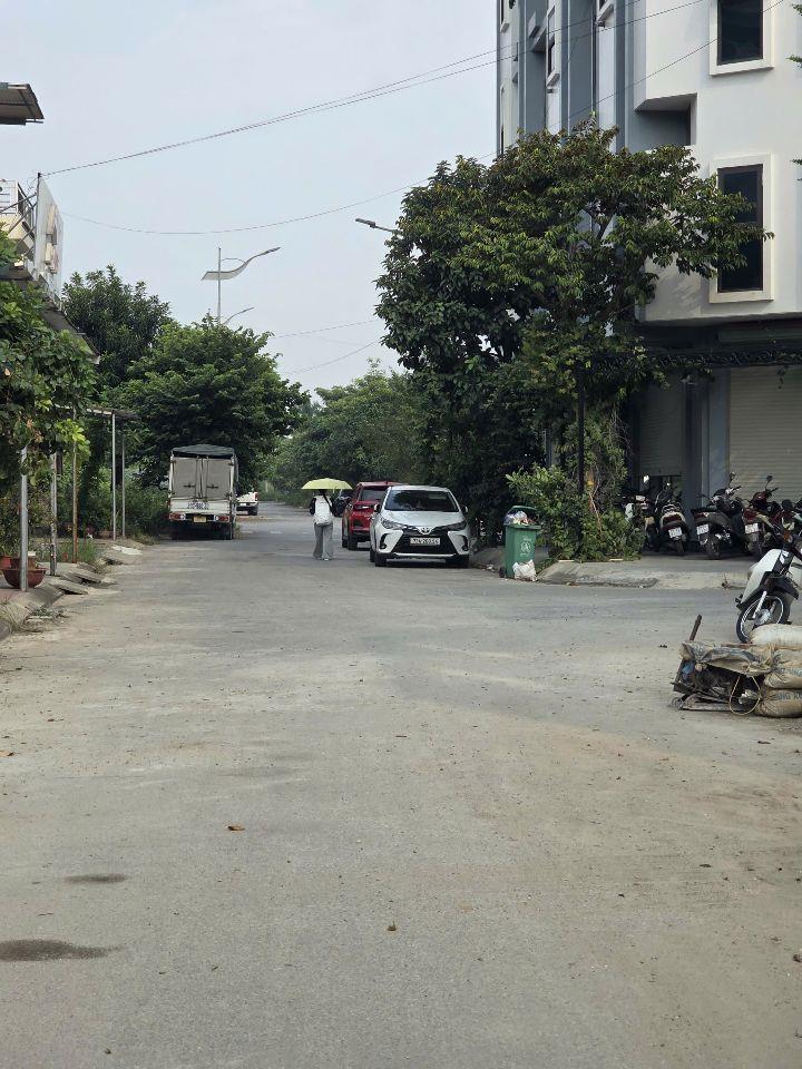 TRƯỜNG ĐH DỆT MAY HÀ NỘI - 90M2 ĐẤT PHÂN LÔ ĐA TIỆN, SONG LIỄU, ĐƯỜNG 8M - 6.15 TỶ