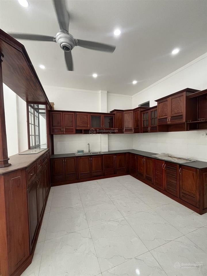 Chủ đi nước ngoài cần bán gấp nhà tại oasis city, thới hòa, bến cát, bình dương giá rẻ