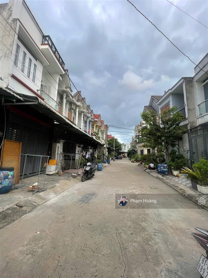 Ha giá bán nhà sổ riêng trung tâm đông hòa hcm bình dương cũ dt60,5m gần go dĩ an chợ làng đhqg