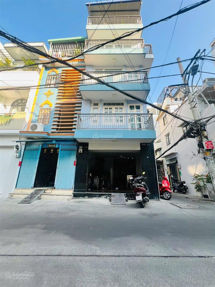 Bán nhà hẻm ô tô cách mạng tháng 8 quận 10 4.5x7m 5 tầng giá 8 tỷ, vừa ở vừa kinh doanh